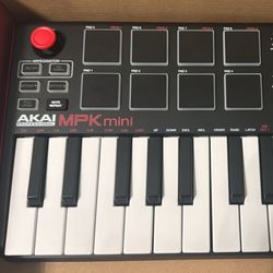 AKAI MPK mini