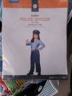 Costume