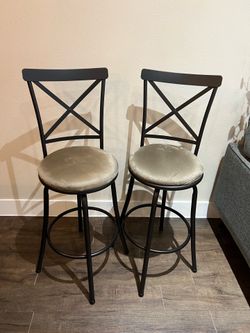 Set of 2 Swivel Barstools