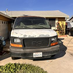 2007 GMC Work Van