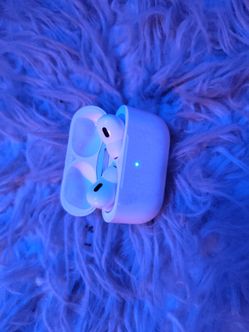 I phone ear buds pro