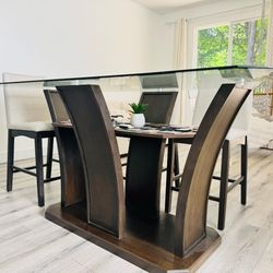 Dapper glass dining table with 4 chairs