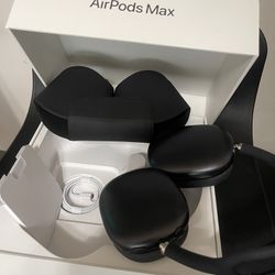 Apple AirPods Max in Space Gray: 20 Hours of Immersive Sound! 