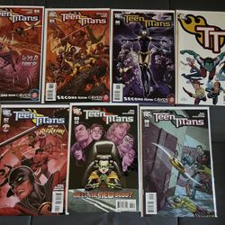 Teen Titans Comic Books 2003-2011 LOT DC Comics