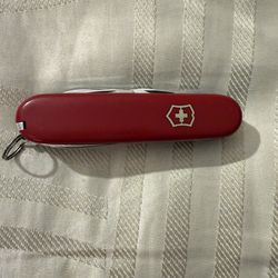 Victorinox Swiss Army Multi-Purpose Pocket Knife
