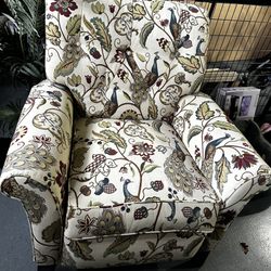 Lay-Z-Boy Push Back Recliner 