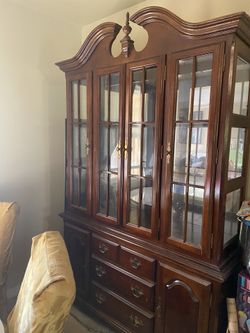 China cabinet
