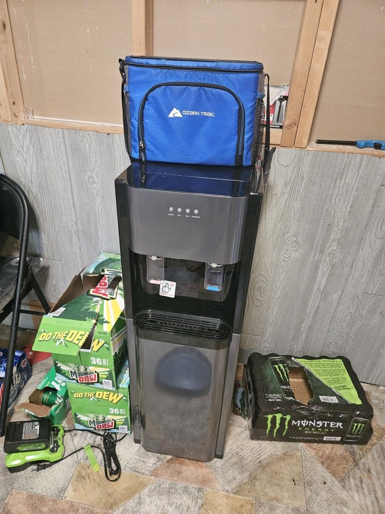 Water Dispenser