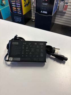 Lenovo ThinkPad 135W AC Adapter (USB-C) ADL135YSDC3A SA10R16963