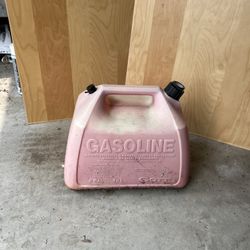 5 Gallon Plastic Gasoline Tank