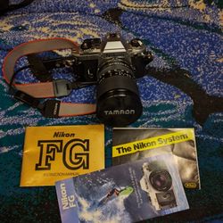 Nikon FG SLR Film Camera+ Accessories 
