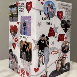 gift boxes and gifts cards