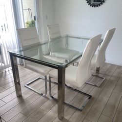Glass Top/Chrome Legs Dining Table (Fits Up To 6 People)