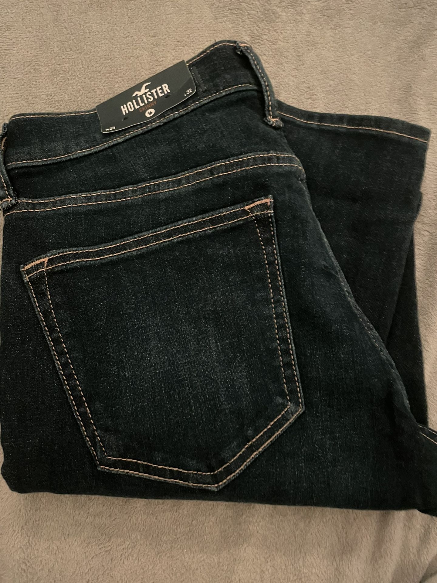 Hollister Men’s Dark Blue Skinny Jeans W28 L32 New With Tags