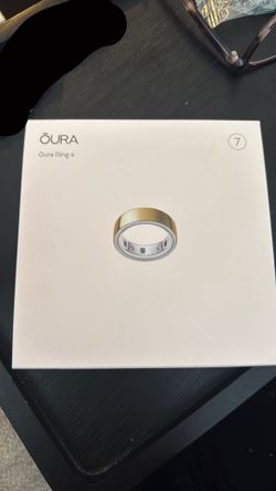 Oura Ring 4 BRAND NEW