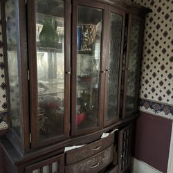 Traditional Dining Buffet Cabinet