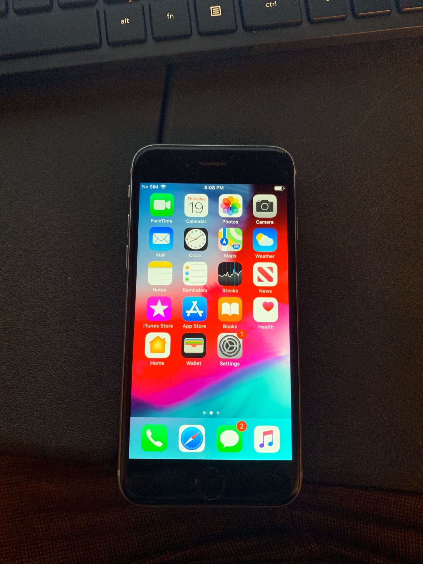 AT&T IPhone 6s Grey Super Clean 32gb