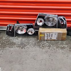HEADLIGHTS WITH BURNED BLACK CASE FOR Ford RANGER 2001-2011