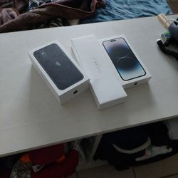 Apple Products Boxes