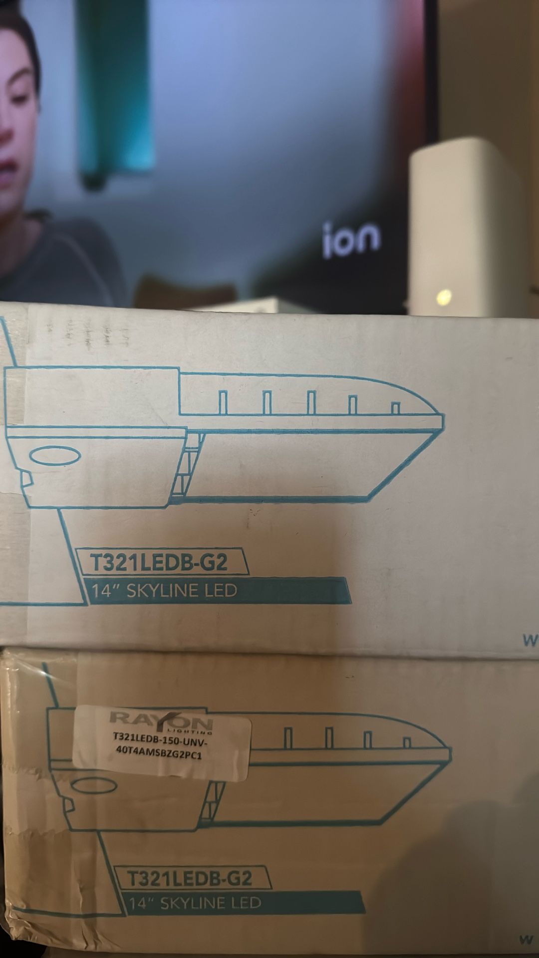 3. 14 Inch Skyline Led Lights Brand New