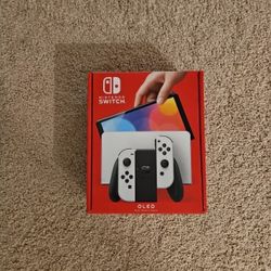MINT - Nintendo Switch OLED