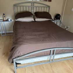 Metal Bed Set 