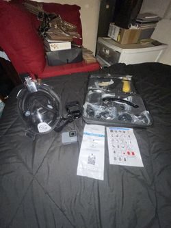 GoPro 7 Silver With Accessories And Snorkeling Mask