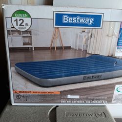 12" Queen Air Mattress with Built-in Pump.