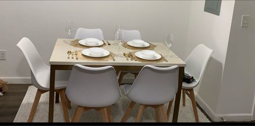 Dining set
