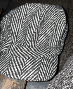 Black & White Striped Women’s Newsboy Hat