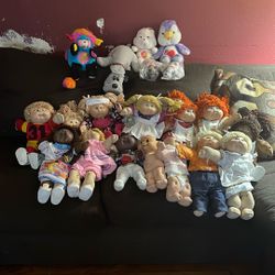 Vintage CPK ,pound Puppy ,Carebears ,,6 CPK adoption Papers 