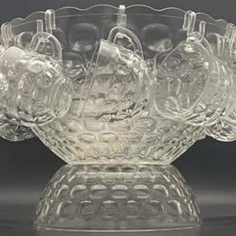 Jubilee Punch Bowl 27 Piece Set From 1950’s