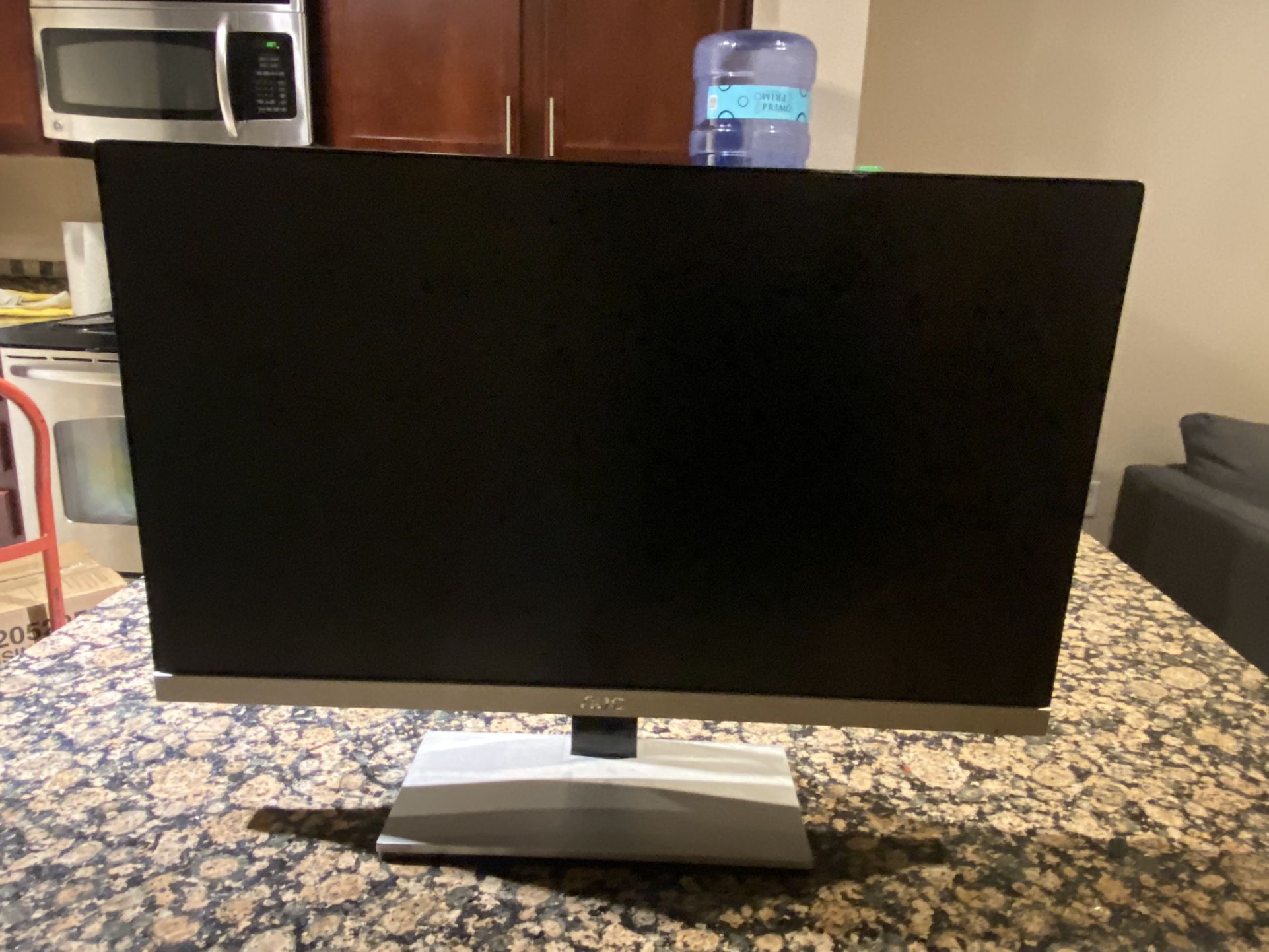 AOC computer Monitor 