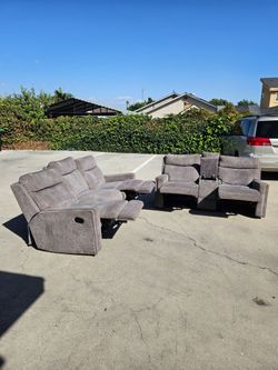 Recliner Sofa Set