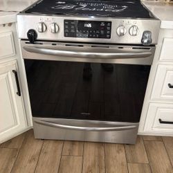 USED Electric Stove 