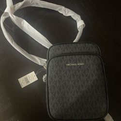 Michael Kors Cross Body Purse - Brand New w/ Tags
