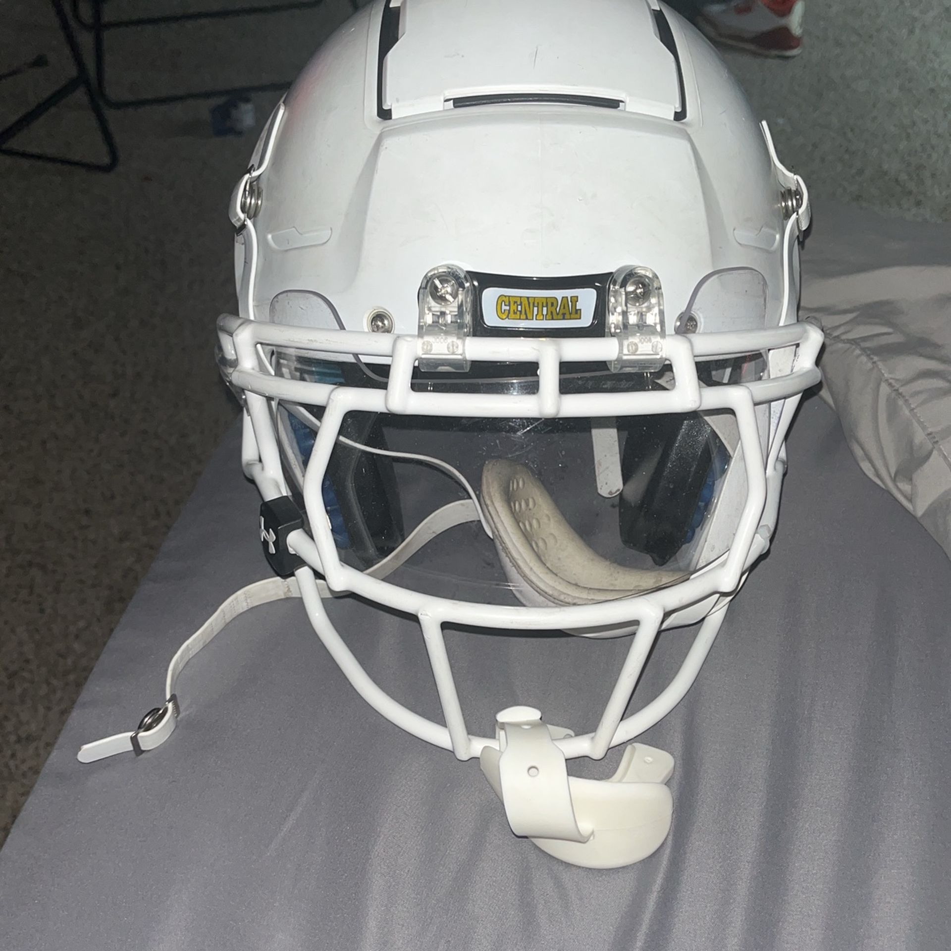 schutt f7