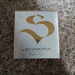 S By Shakira Perfume 