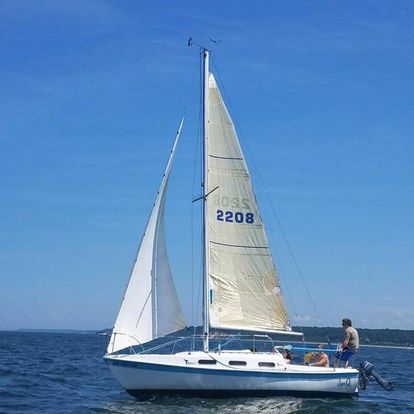 1983 Tanzer 22