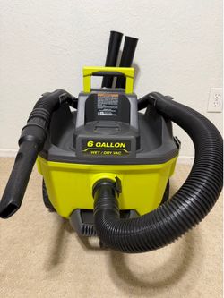RYOBI 18VOLTS WET DRY VACUUM