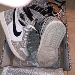 Sz. 12.5 New Authentic Jordan 1's