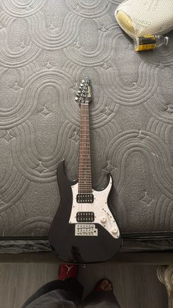 Bull fighter guitar