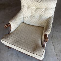 Arm Chair With Ottoman 
