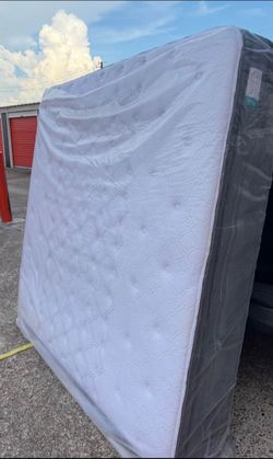 Brand New king 👑 Mattress available in stock...