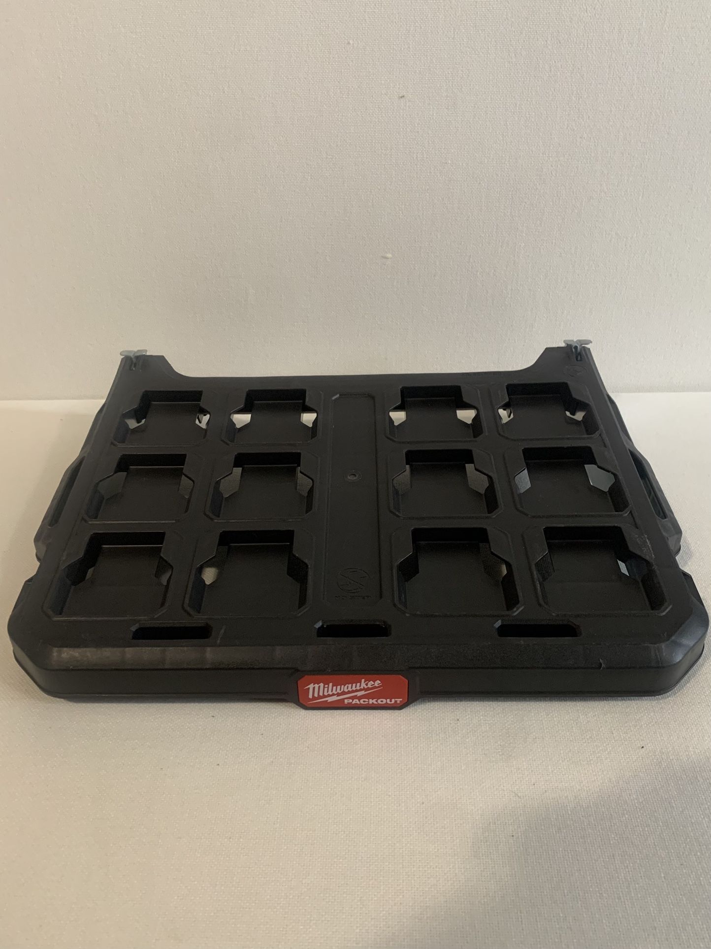 Milwaukee Packout 3.9 in. H X 21 in. W X 16.6 in. D Black Metal/Plastic Shelf Milwaukee Packout 3.9 in. H X 21 in. W X 16.6 in. D Black Metal/Plastic Shelf