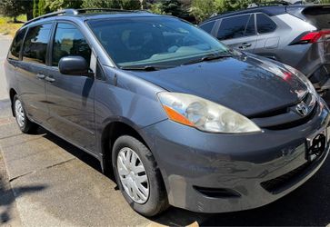 2009 Toyota Sienna