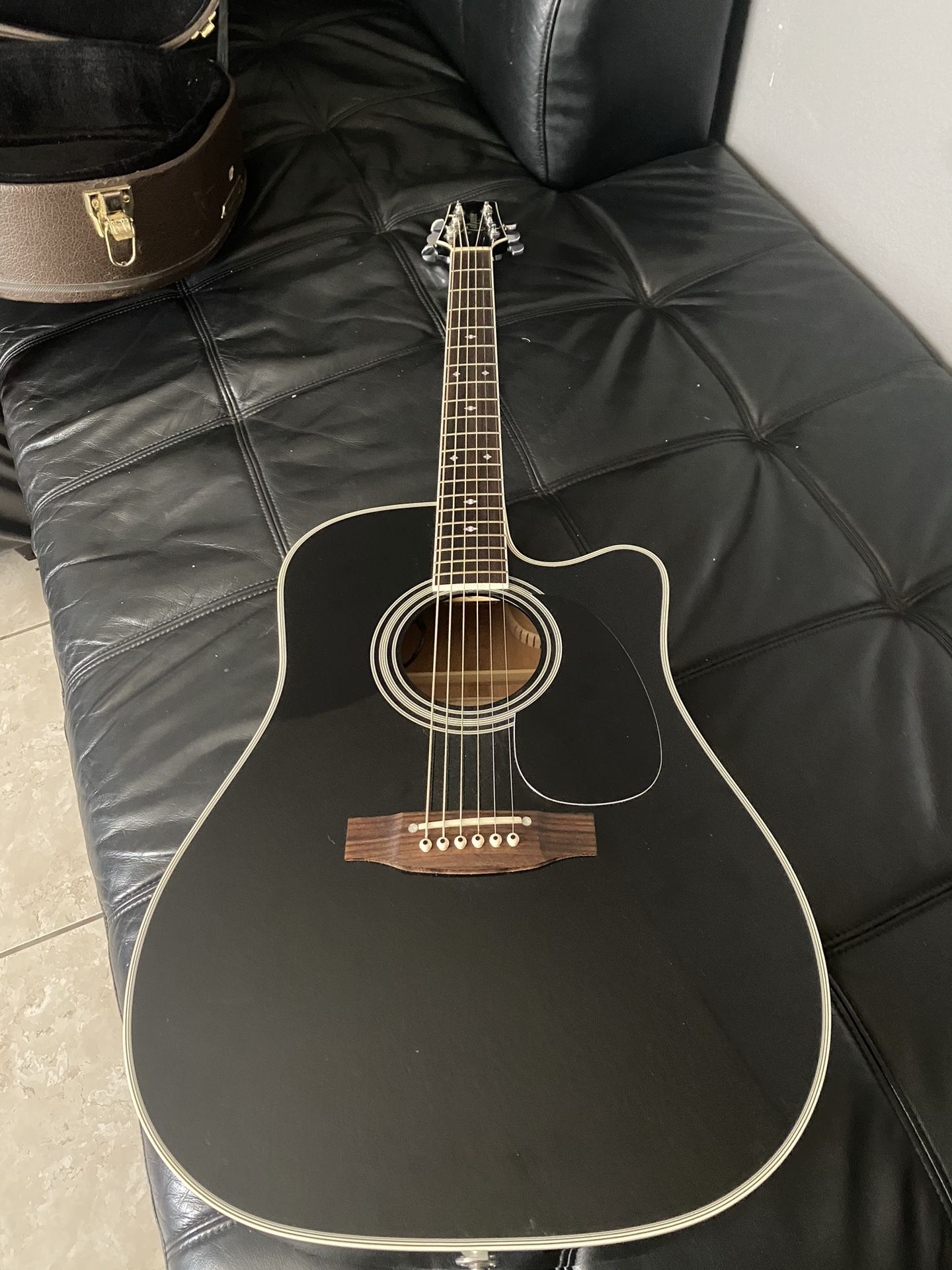 Takamine