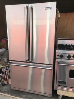 30” Viking Range & fridge
