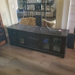 60 Dollars TV STAND 