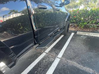 Ram 1500 RUNNING BOARDS/SIDE STEPS QUADCAB